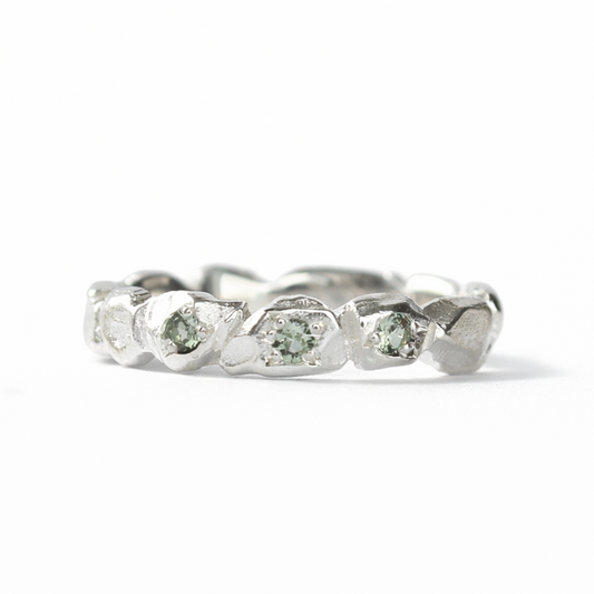 Low profile geo ring