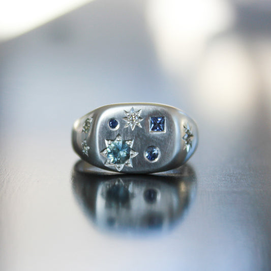 Blue Sapphire Ra Signet