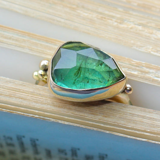 Green Tourmaline Gold Teardrop Ring